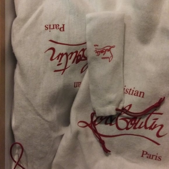 CHRISTIAN LOUBOUTIN - Picture 5 of 7